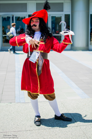 Illustration for article titled When You Wish Upon A Star: The Most Gorgeous Cosplay From D23, Day One!